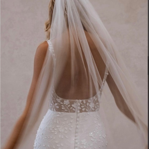 Made with Love Huxley Wedding Dress - Picture 3 of 11